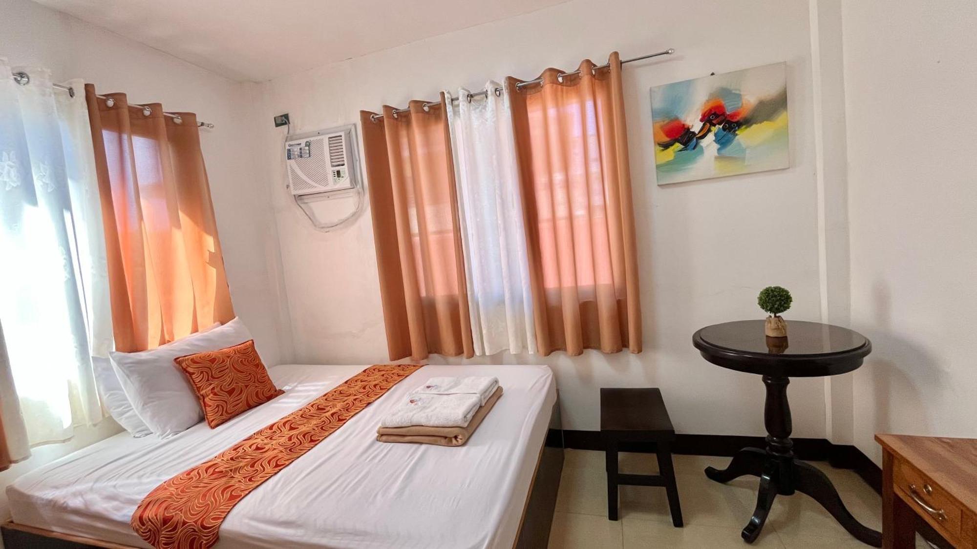 Mkb Pension Coron Exterior foto